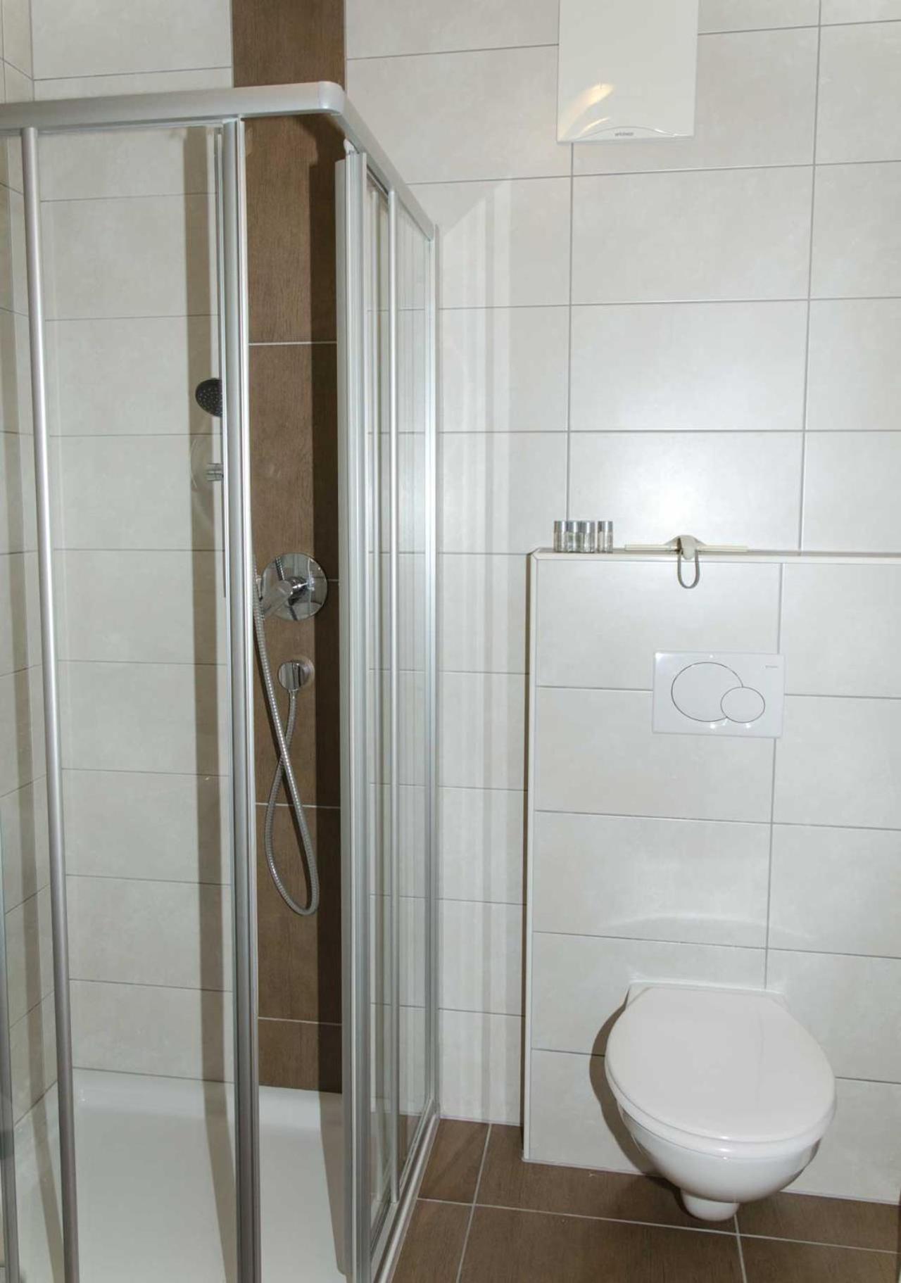 Haus Alpin Apartments Pettneu am Arlberg Buitenkant foto
