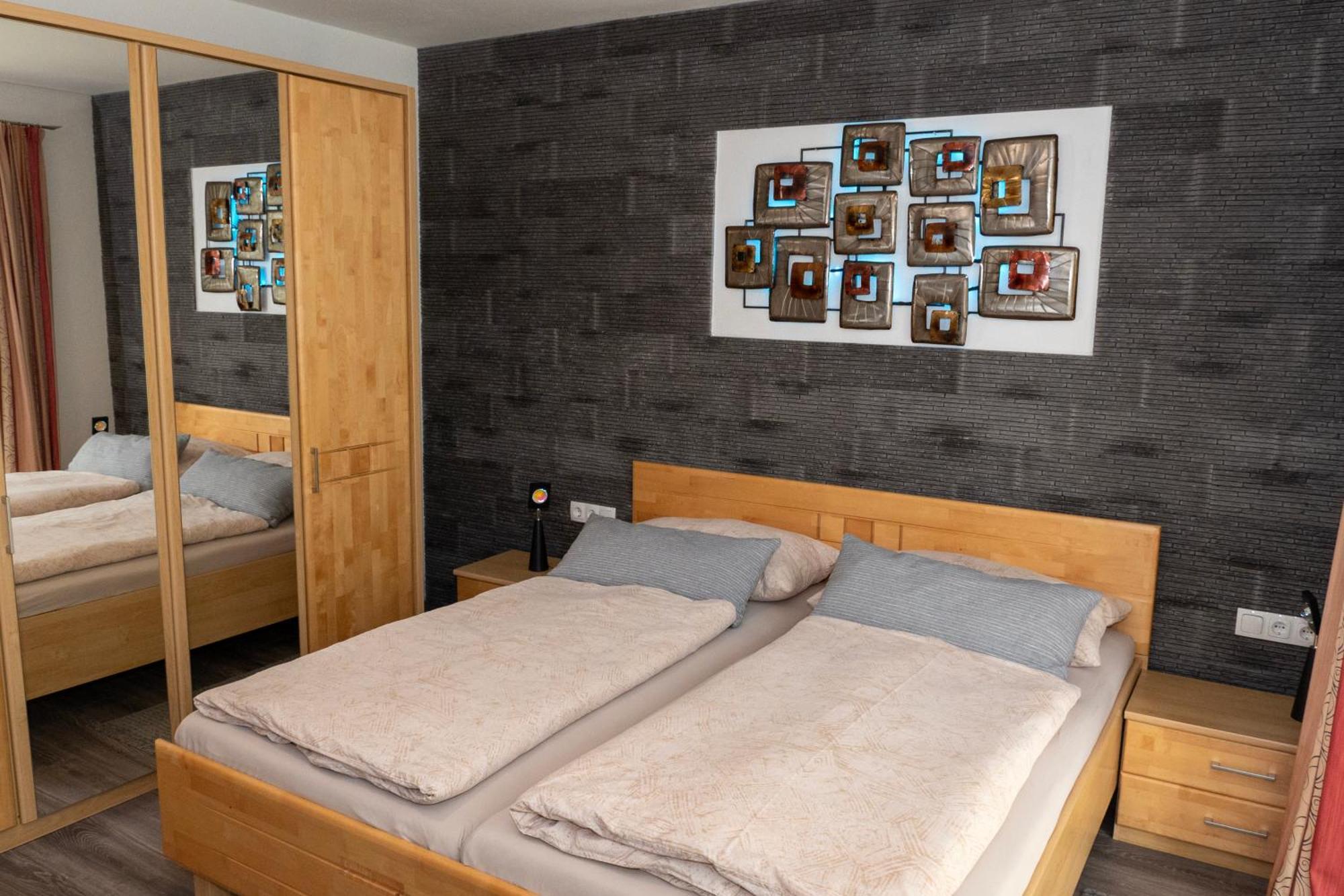 Haus Alpin Apartments Pettneu am Arlberg Buitenkant foto